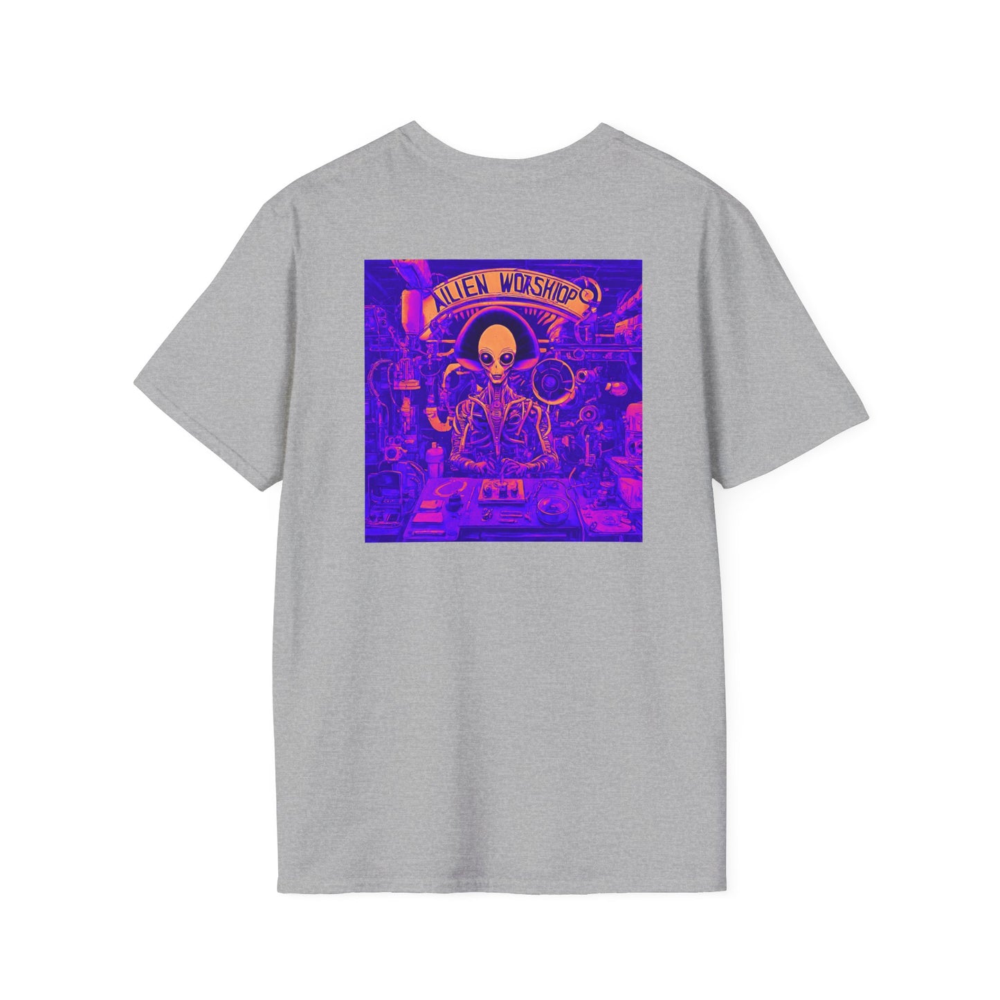 Unisex Softstyle T-Shirt Ailien Worshiop